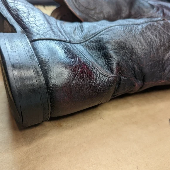 Lucchese Boots men's size 10 D. Exotic Genuine Black Cherry Smooth Ostrich leath